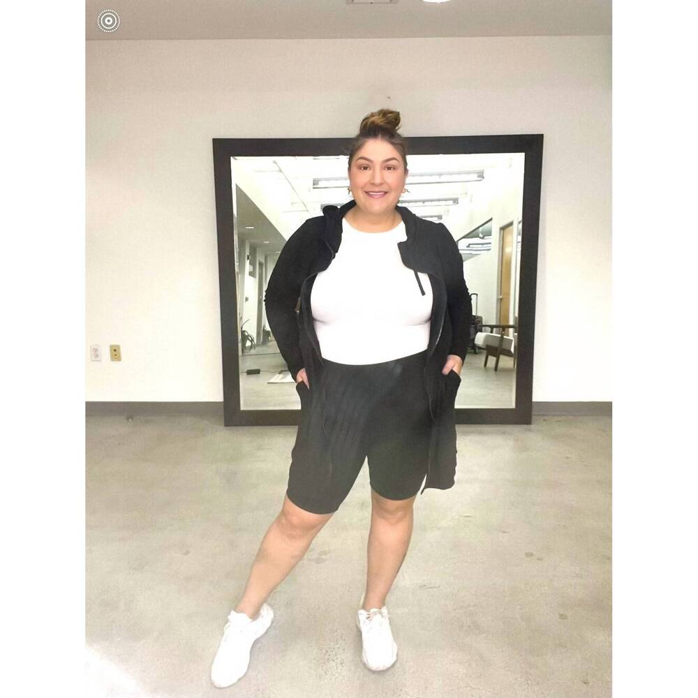 NEW SANTE GRACE biker short with pocket - plus size in black